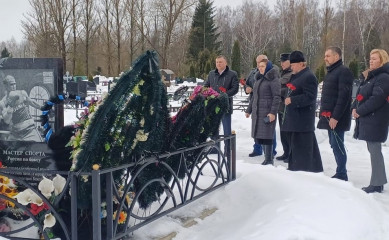 в Починковском районе почтили память земляков, погибших при исполнении боевого долга в ходе специальной военной операции - фото - 3