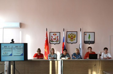 в Администрации района состоялась встреча с активными гражданами г. Починка по вопросу реализации проекта "ИнформУИК" - фото - 3