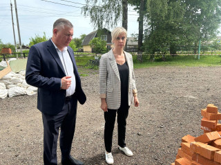 глава округа А.В. Голуб посетил среднюю школу №2 г. Починка - фото - 5