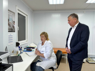 глава Починковского округа Александр Владимирович Голуб посетил ФАП в Шанталово - фото - 5