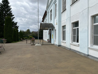 глава округа Александр Голуб посетил с рабочим визитом среднюю школу №2 г. Починка - фото - 3