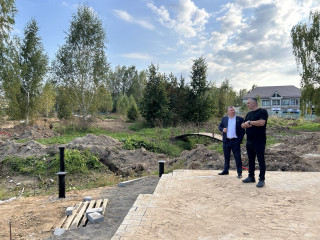 глава округа А.В. Голуб проинспектировал ход реконструкции Парка Гастелло - фото - 7