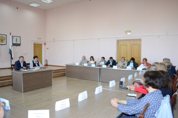 глава округа А.В. Голуб провел очередное еженедельное совещание - фото - 3