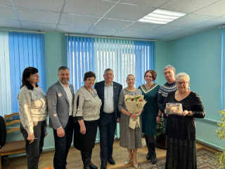 глава округа Александр Голуб встретился с редакцией газеты "Сельская новь" - фото - 1