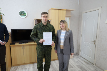 состоялось вручение свидетельств о праве на получение социальной выплаты на приобретение жилья - фото - 3