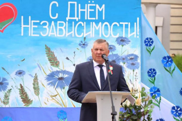 глава округа Александр Голуб принял участие в торжествах, посвященных Дню Независимости Республики Беларусь - фото - 5
