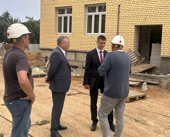 строительство объектов социальной инфраструктуры на контроле - фото - 3