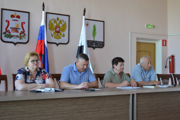 глава муниципального образования "Починковский район" Смоленской области А.В. Голуб провел очередное еженедельное совещание - фото - 1