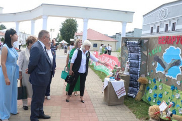 делегация Починковского района приняла участие в торжественном мероприятии, посвящённом Дню Независимости Республики Беларусь - фото - 3